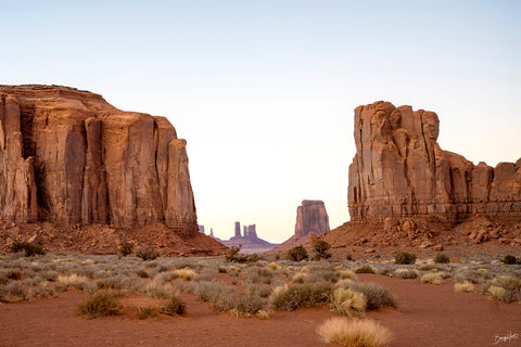 Monument Valley Back Country -  Barry Hart - McGaw Graphics
