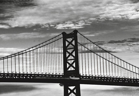 Benjamin Franklin Bridge (b/w) -  Erin Clark - McGaw Graphics