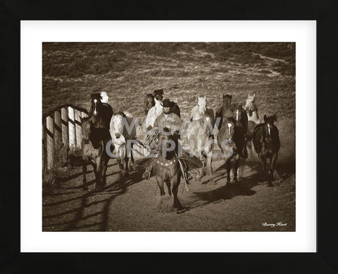 Heading Home (Framed) -  Barry Hart - McGaw Graphics