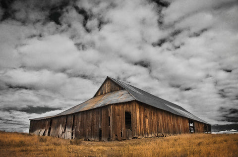 Siskiyou County Barn -  David Lorenz Winston - McGaw Graphics